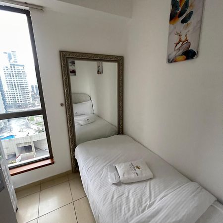 Hotel Four Stars Dubai Marina Jbr Exterior foto