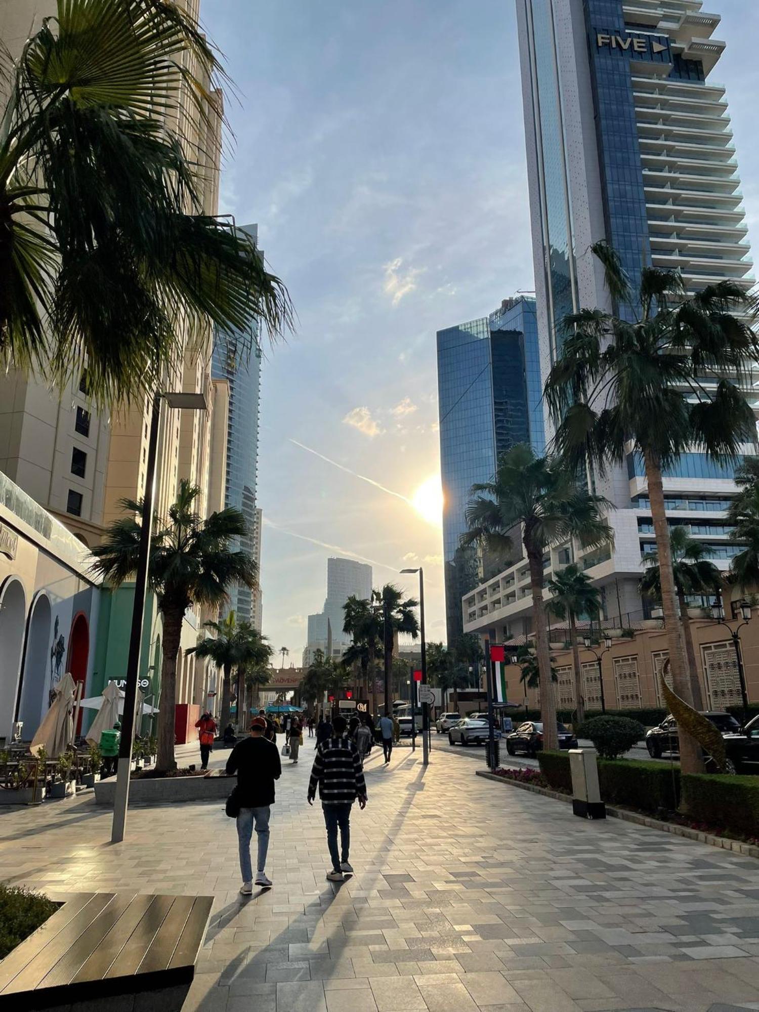 Hotel Four Stars Dubai Marina Jbr Exterior foto