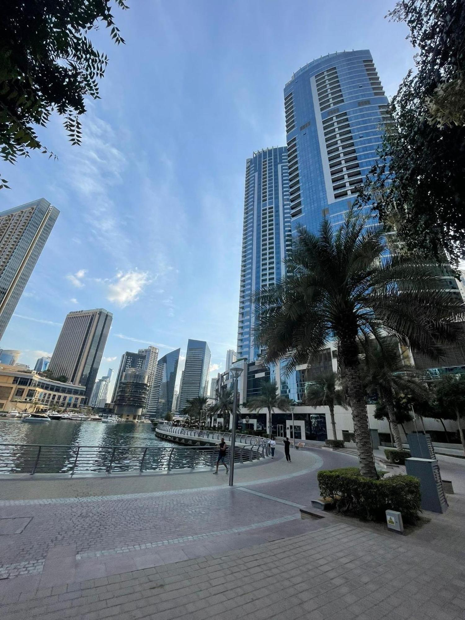 Hotel Four Stars Dubai Marina Jbr Exterior foto