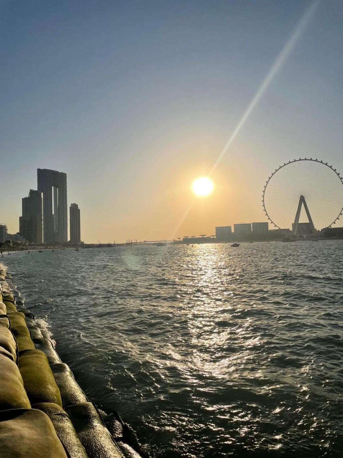 Hotel Four Stars Dubai Marina Jbr Exterior foto