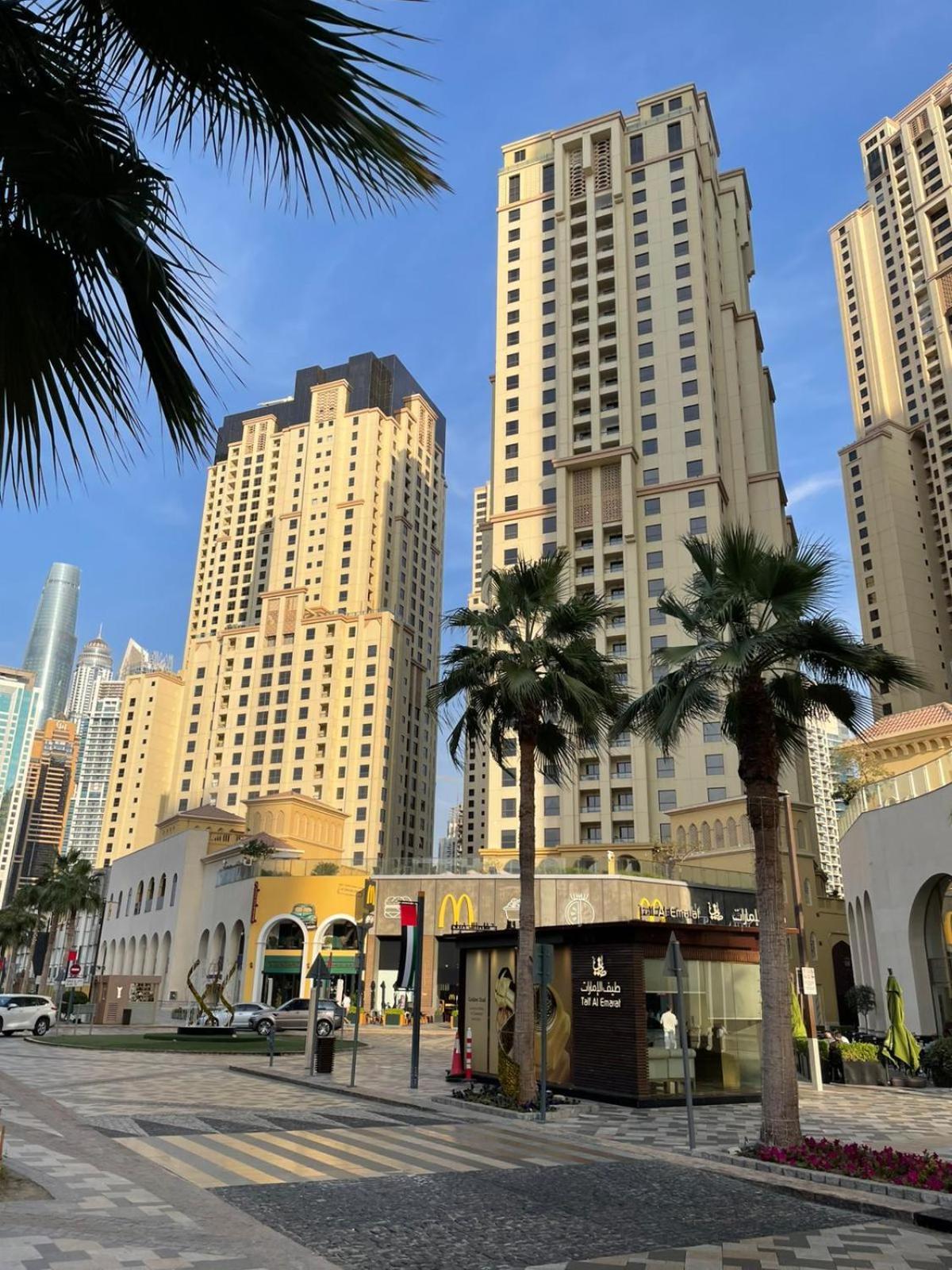 Hotel Four Stars Dubai Marina Jbr Exterior foto